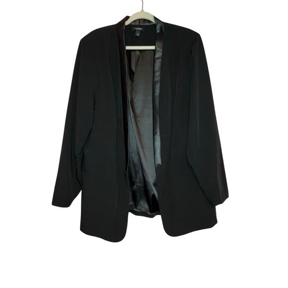 Torrid black sleek preppy black blazer size 3X - Picture 1 of 5